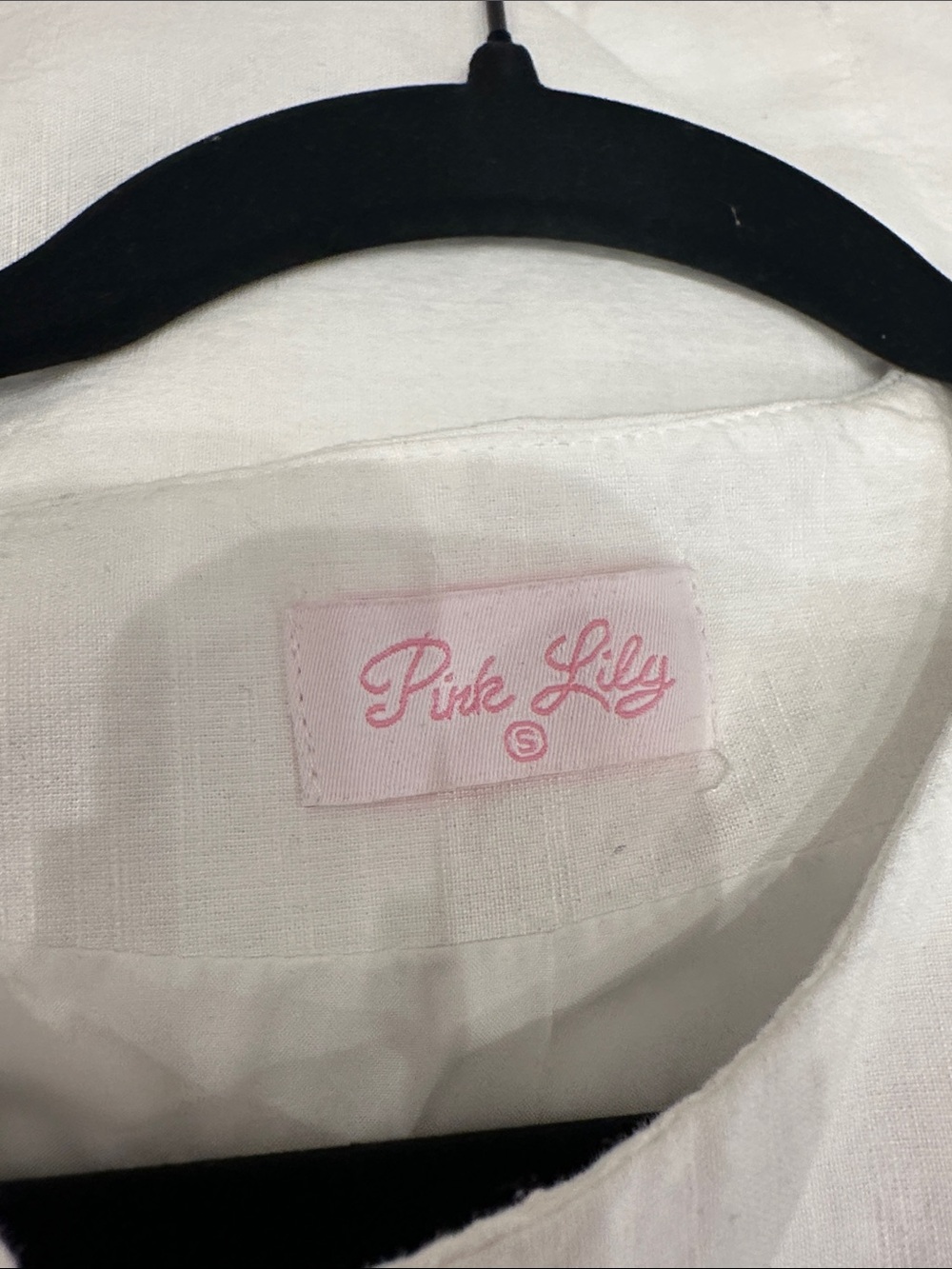 Pink Lily small white linen vest. Like new - Picture 2 of 2